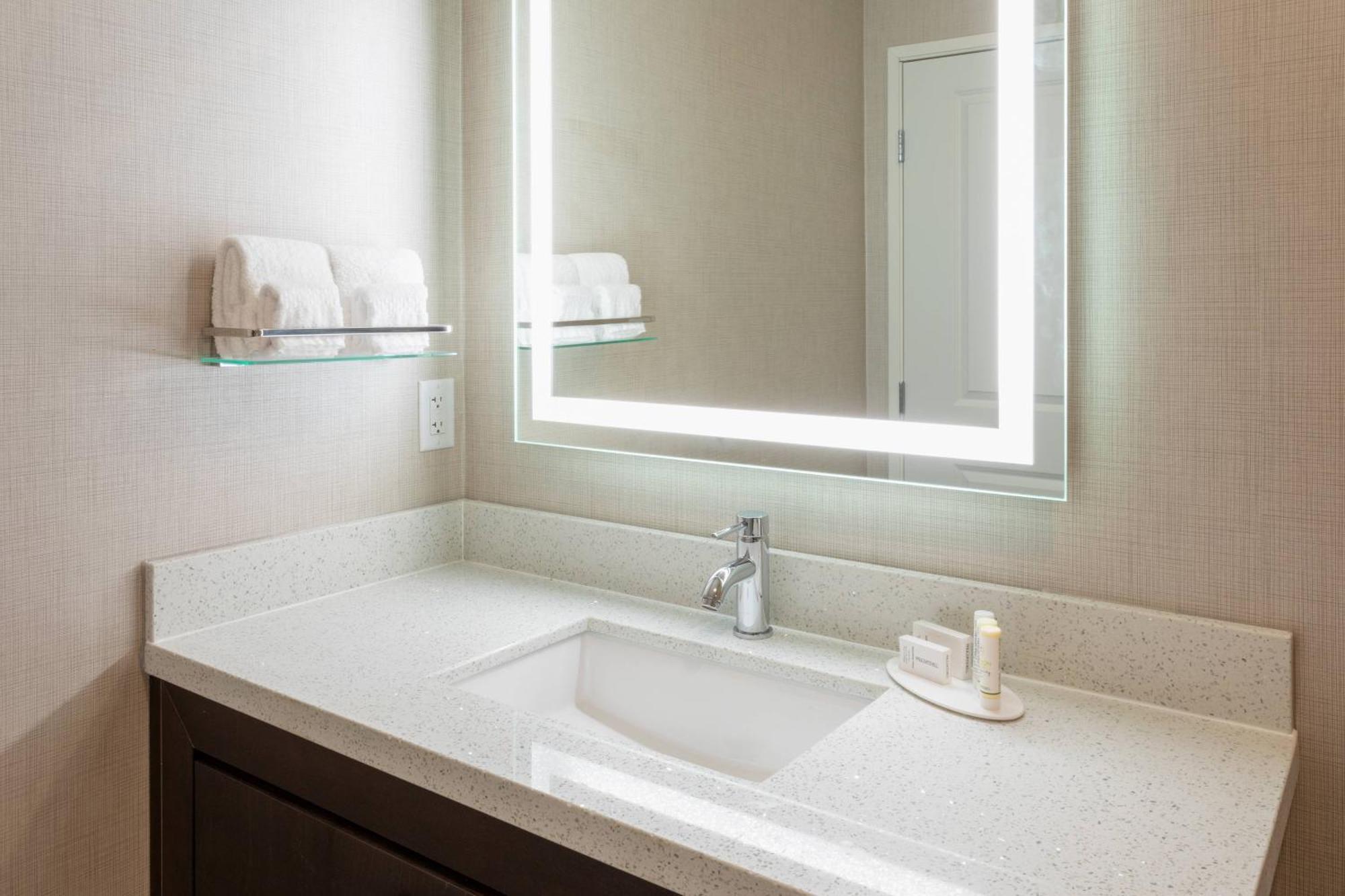 Residence Inn By Marriott St. Cloud Waite Park Экстерьер фото